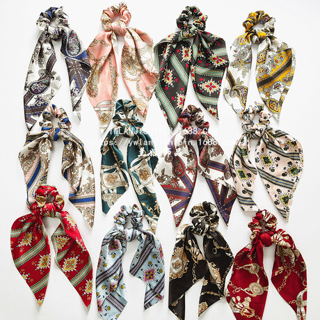 Wholesale of large ribbon hair bands, long fabric bands, silk chains, large intestine bands and ponytail hair accessories from Europe and America full figure