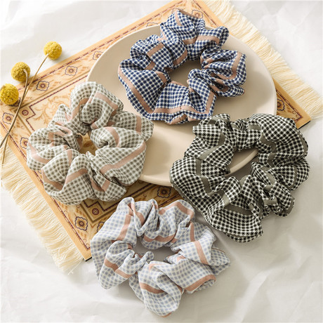 New cross-border Japanese and Korean large intestine circle hair bands, new checkered and striped retro series women's hair tie-up accessories batch details Picture