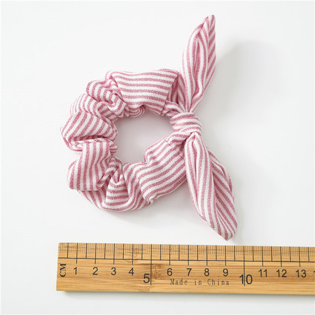 Wholesale of new cross-border Japanese and Korean high-elasticity hemp strips, large intestine rings, hair rings, steel wire knots, rabbit ear head rings from the manufacturer Application Scenario