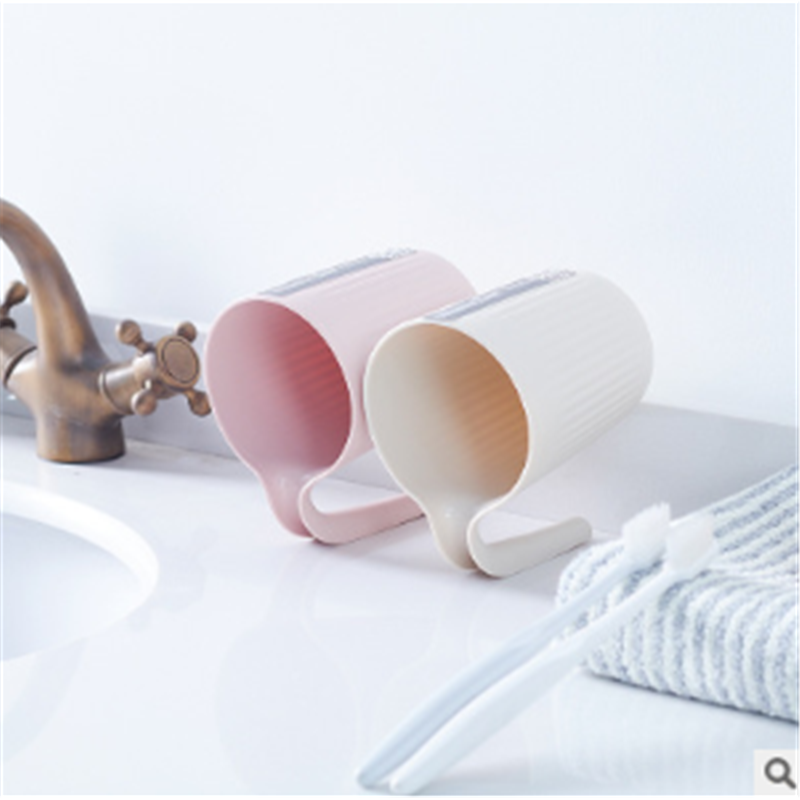 Mouthwash cup, creative plastic brushing cup, solid color cup Item Picture