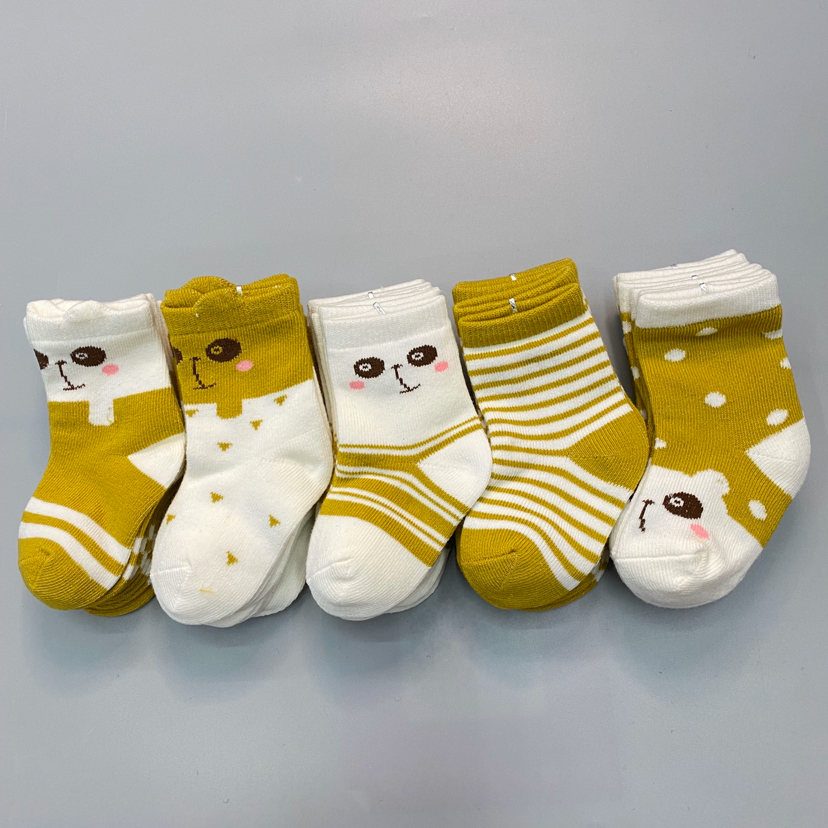 Street stall combed cotton children's socks, cotton children's socks, student socks, boys' socks, girls' socks Item Picture
