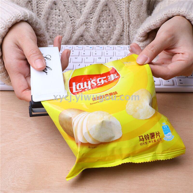 迷你封口机食品零食塑料袋密封机