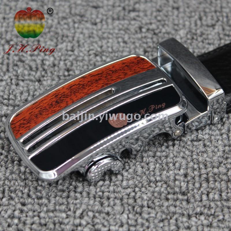 皮带/配件白底实物图