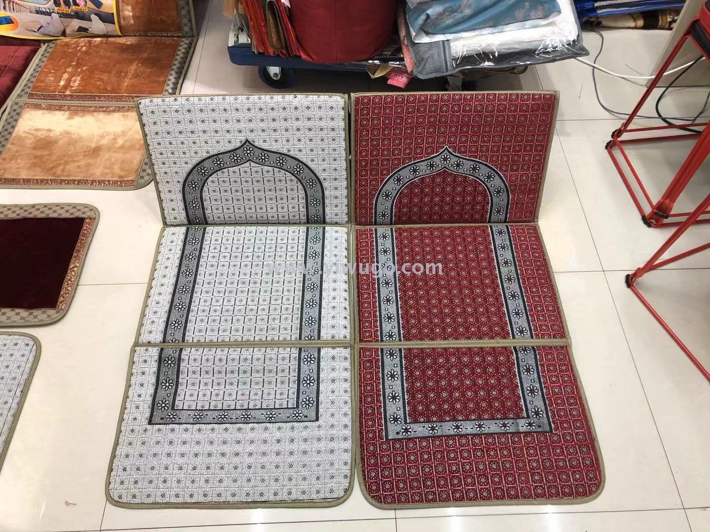 New Muslim folding prayer carpet, Middle East prayer carpet with backrest, prayer pad, Muslim carpet from Arab countries details Picture