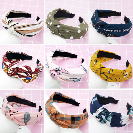 Hot-selling new hair accessories: Fashionable checkered elegant hair band, Korean version hand-knotted fabric hair band wholesale full figure