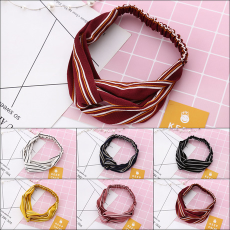 Best-selling striped hair bands, European and American fashion cross-knotted fabric hair ties, women's headwear accessories factory direct sales Application Scenario