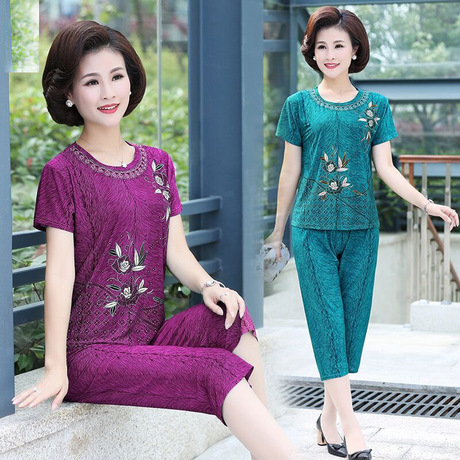 Factory direct sales Mom Set 2020 New Summer Ice Silk Imitation two-piece set for middle-aged and elderly plus-size women's summer wear Specification image