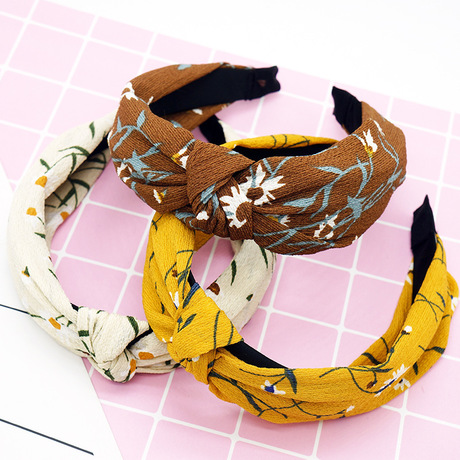 Hot-selling new hair accessories: Fashionable checkered elegant hair band, Korean version hand-knotted fabric hair band wholesale details Picture