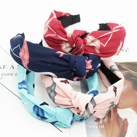 Hot-selling new hair accessories: Fashionable checkered elegant hair band, Korean version hand-knotted fabric hair band wholesale Specification drawing