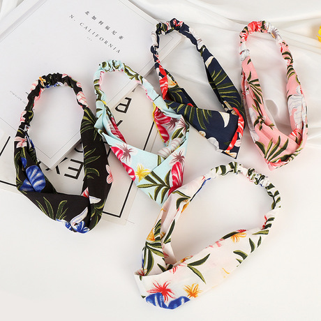 Direct sale of Korean classic printed facial masks, loose and tight interlaced hair ties, simple and retro hair accessories and headwear full figure