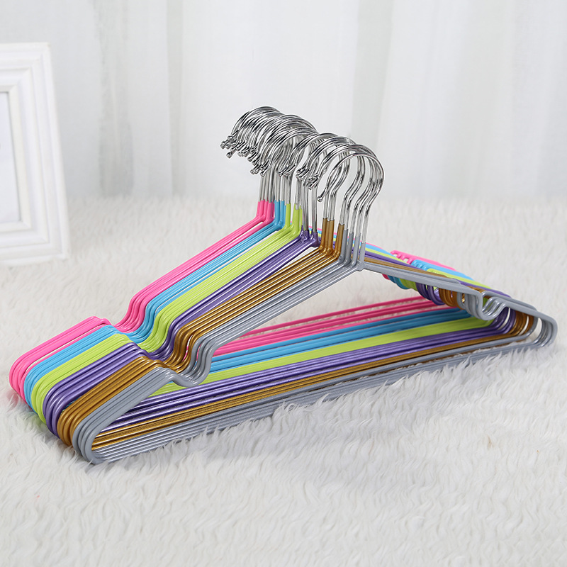 The 0855 new best-selling creative and simple candy-colored metal dipped plastic multi-functional grooved anti-slip hanger for home use Specification image