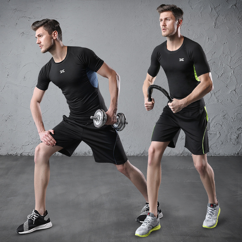 Wholesale of two-piece sets of men's casual outdoor sports quick-drying short-sleeved fitness clothing for Spring/Summer 2020