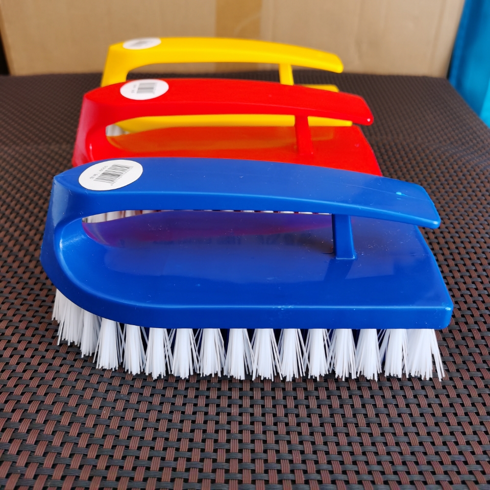 Multi-functional laundry brush, clothes brush, two-in-one household soft bristle, household plastic cleaning brush, shoe brush, board brush Application Scenario