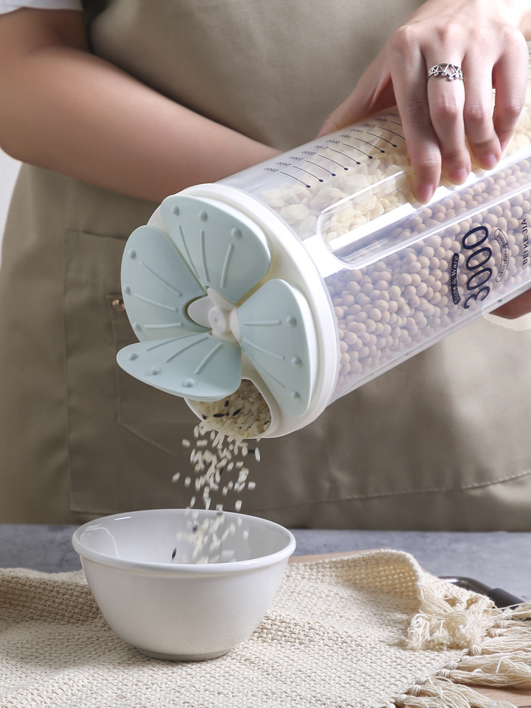 Dried fruit boxes, plastic compartment-sealed cans, food cans, kitchen moisture-proof storage cans for grains and cereals Item Picture