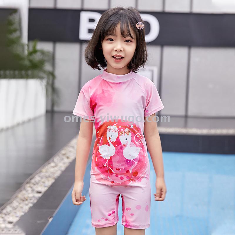 新款儿童泳衣连体短袖游泳衣女孩泳装潜水服防晒衣