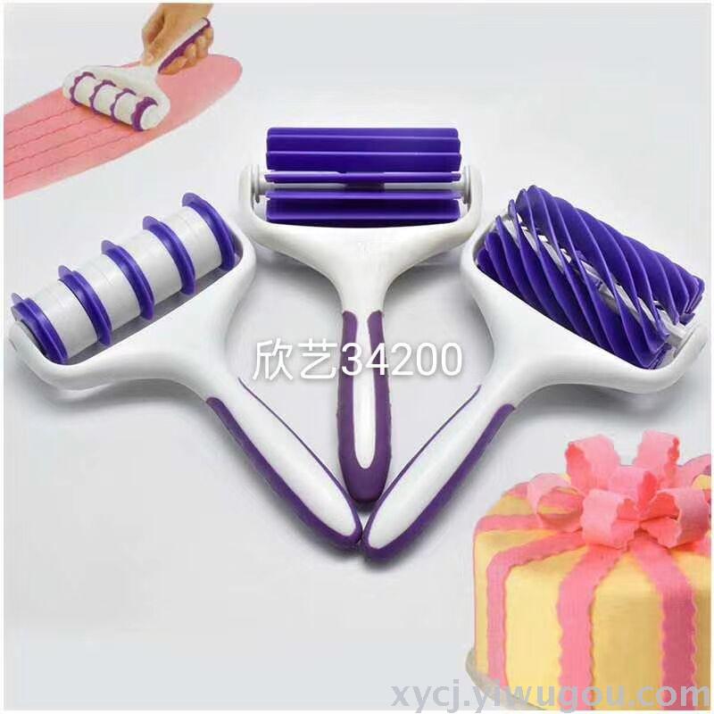New roller embossing knife