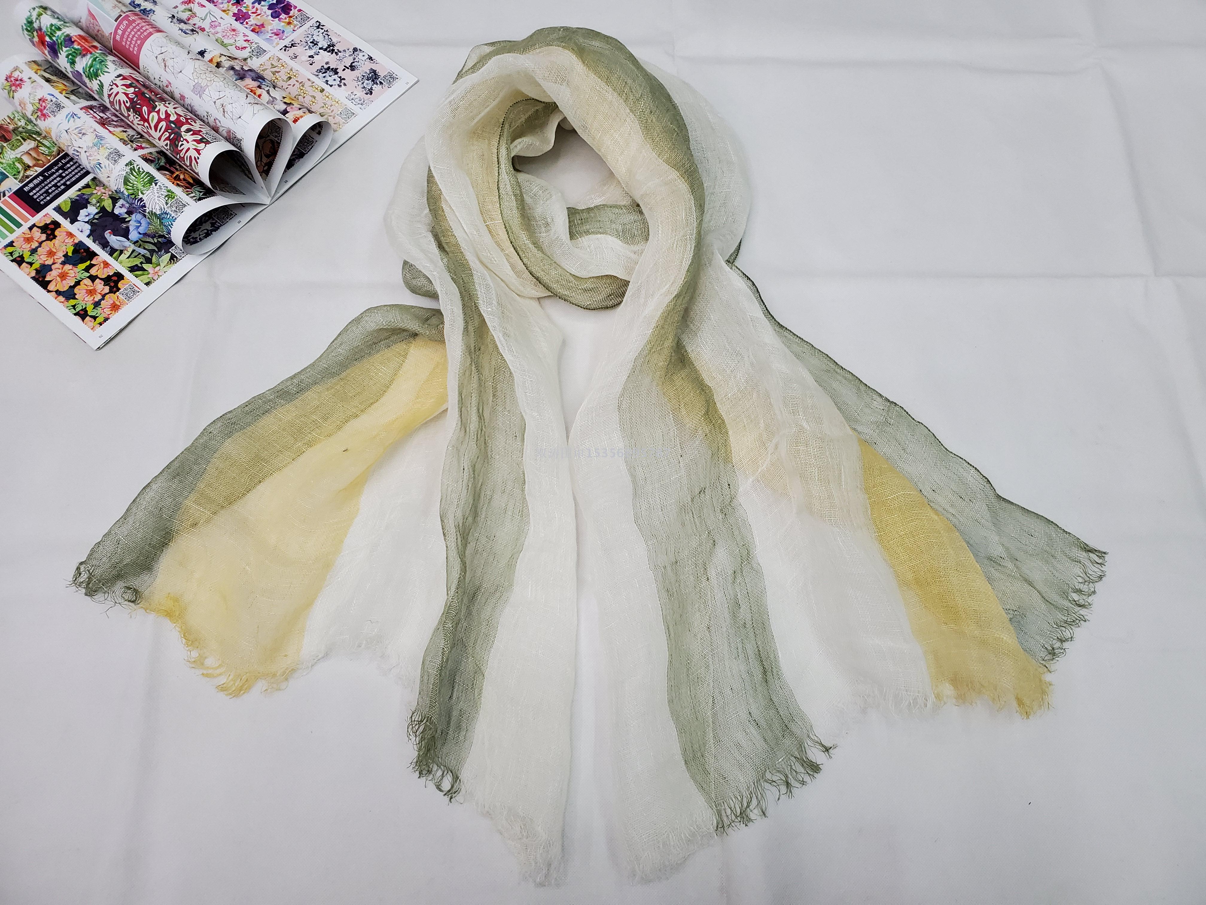2021 new Japanese and South Korea ladies spring and summer pure and fresh natural linen yarn-dyed scarf air conditioning sweat absorption scarf silk scarf Item Picture