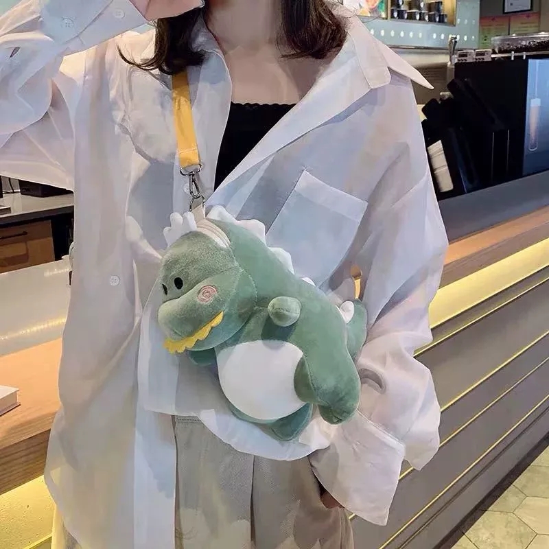 New cartoon and cute dinosaur backpacks, plush bags, figurines, women's crossbody bags and children's dolls are selling well Item Picture