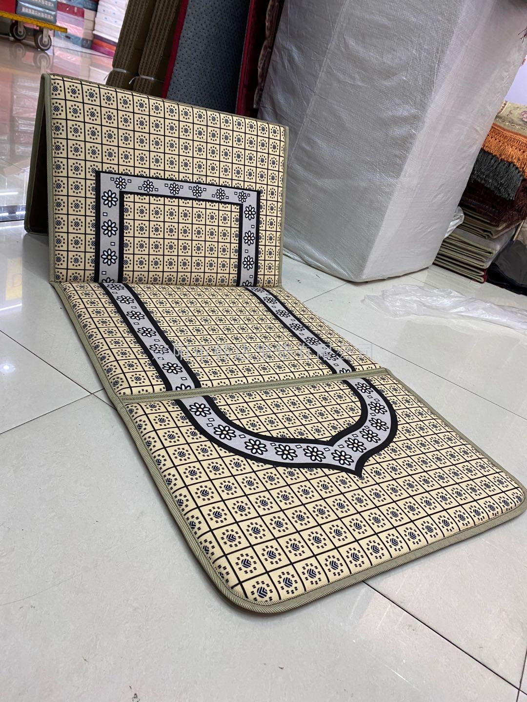 New 3D printed Muslim folding prayer carpet with backrest prayer pad, Muslim carpet from Arab countries