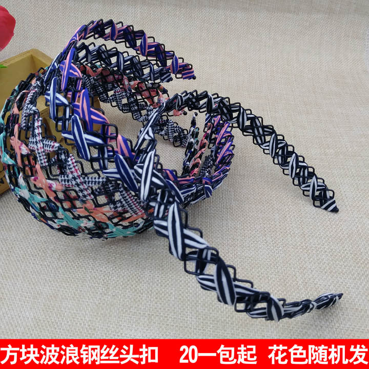 Wholesale of A1012 square wavy steel wire head buckles, hair accessories, hair bands and hair combs in Yiwu 2-yuan store details Picture