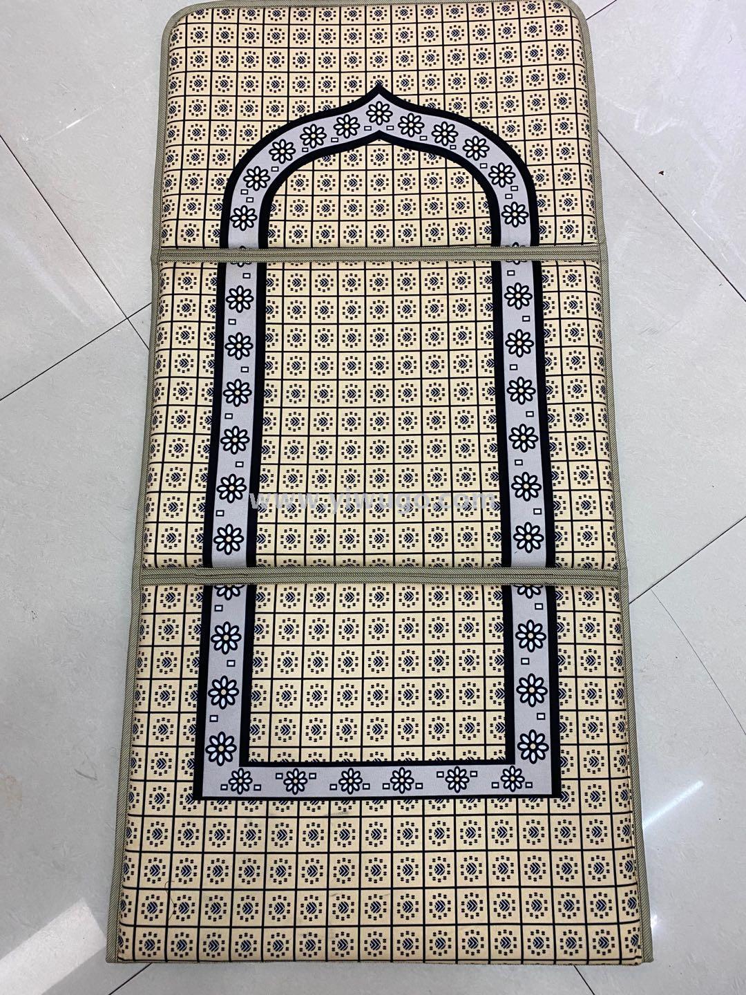 New 3D printed Muslim folding prayer carpet with backrest prayer pad, Muslim carpet from Arab countries details Picture