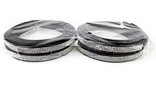 A2526 four-row white diamond fashionable black headband, 2-yuan store in Yiwu for headwear, hair accessories, headbands and hair bands Specification image