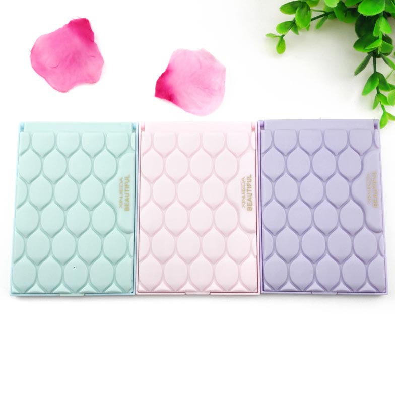 A2236 6688 acrylic mirror, mirror accessories wholesale, mirror comb wholesale 2 yuan, wholesale in Yiwu 2 yuan Application Scenario