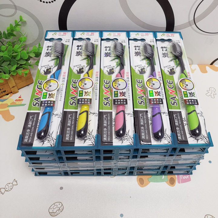 D2115 Premium Bamboo Charcoal Toothbrush for Adults, home use, travel, Fine silk, Soft bristles, clean, 2 yuan, wholesale store, department store details Picture