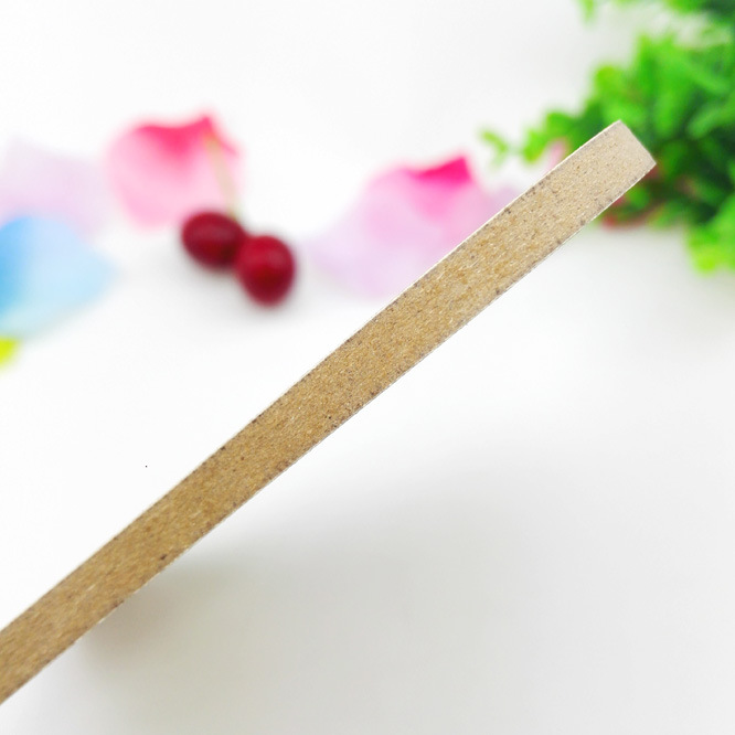 D1431 Hollow bamboo coasters, heat insulation pads, daily necessities, household items, Yiwu 2-yuan department store Application Scenario