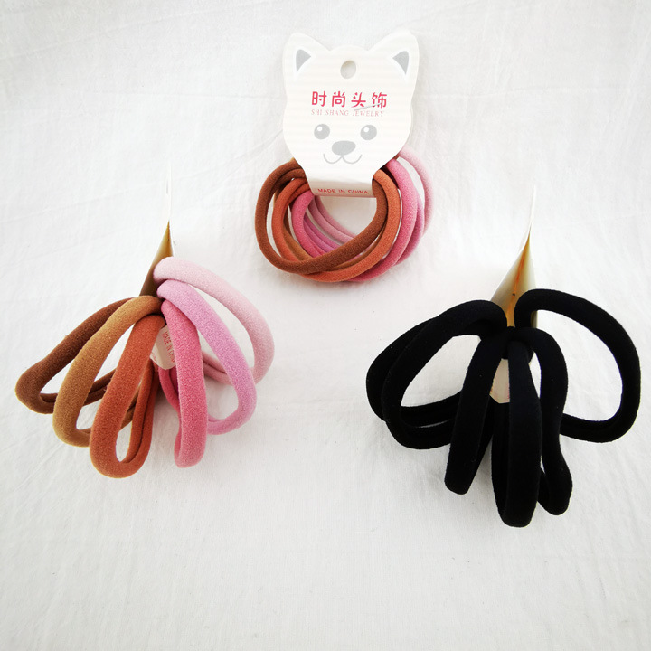 A2341 Korean style -180 high-elasticity rubber band seamless versatile hair tie, hair band accessory, two-yuan store wholesale Application Scenario