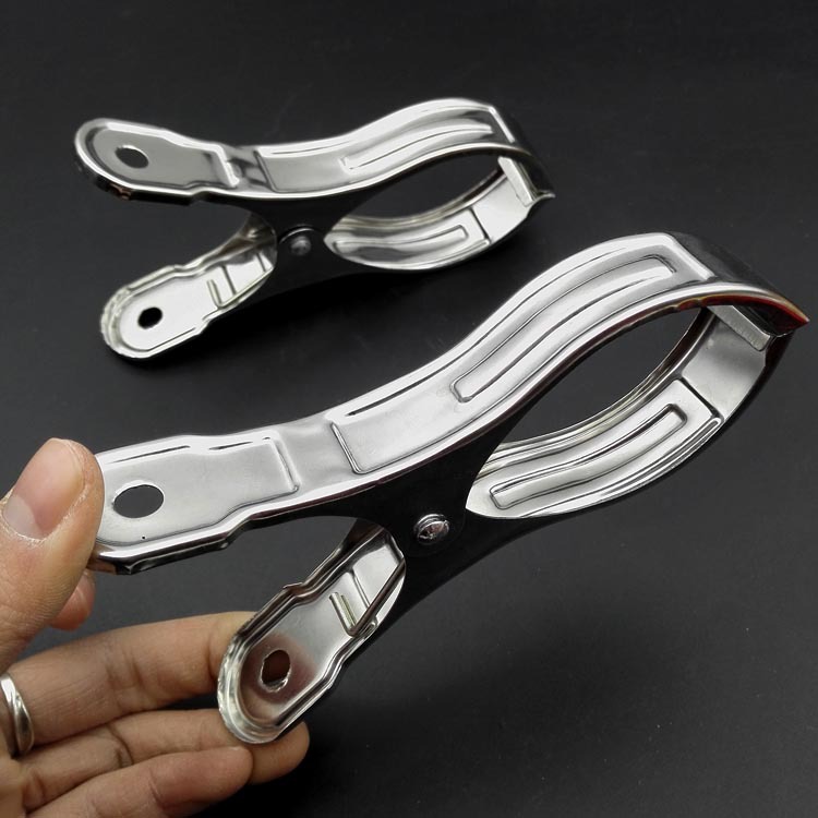 D1234 stainless steel large quilt clips, clothes drying clips, clothes drying clips, windproof clips, daily necessities wholesale at two-yuan store details Picture