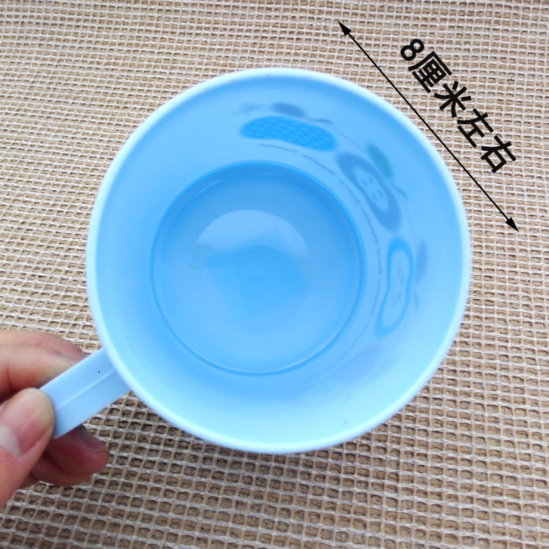 G1213 059 كأساً من أكواب غسل الأسنان مغطاة بفرشاة أسنان من طراز Yuo بقيمة دولارين Item Picture
