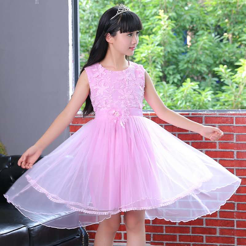 A princess dress for girls at street stalls, a mid-length, sleeveless, embroidered summer dress made of gauze cotton for children Specification image