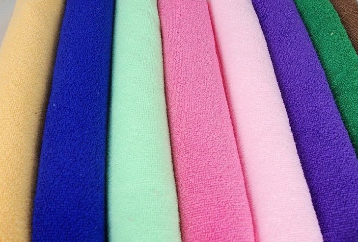 H1631 25*50 nano towels, square towels, daily necessities and household items wholesale 2 yuan, Yiwu 2 yuan