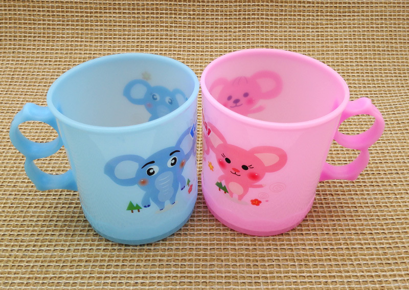 G1324 019 Mouthwash Cup Cartoon Washbasin Cup New Style Cup Gift and promotional items two-yuan store Application Scenario