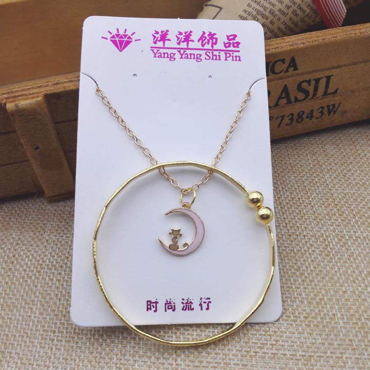 A2528 imitation gold bracelet and necklace combination jewelry is a hot-selling item at the Yiwu Eryuan Store's street stall night market Specification image
