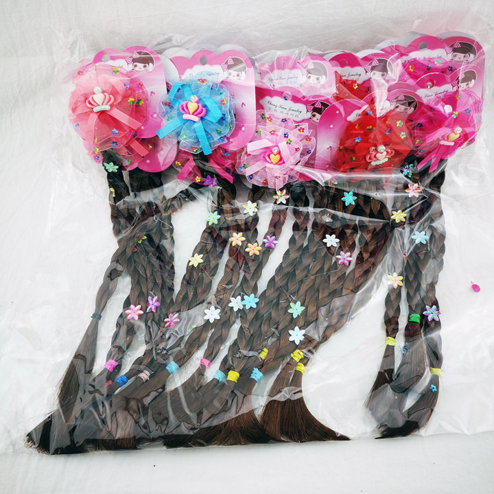 A2942 Premium single large braid forehead chain Princess chain Bow wig Girls' braid hair accessory Application Scenario