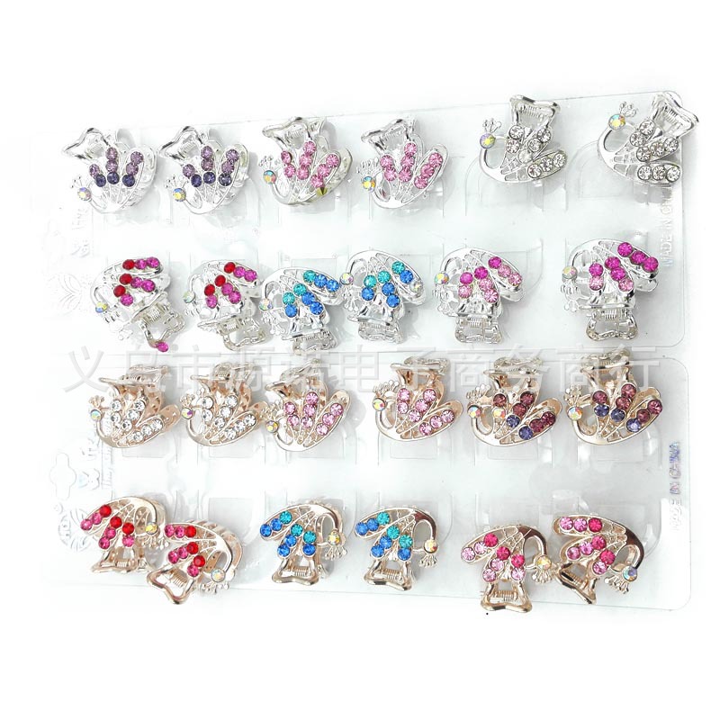 A2827 New water diamond Peacock Claw Clamp, claw clamp, hair accessory wholesale, two-yuan store Application Scenario
