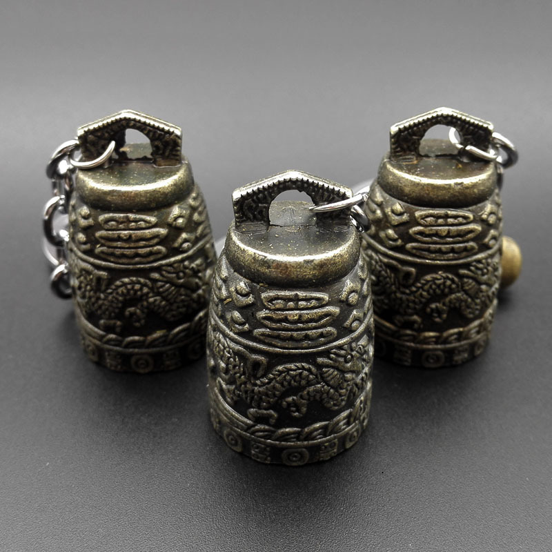 A1351 Antique copper bell Dragon pattern keychain, car keychain, retro Yiwu, 2 yuan Application Scenario
