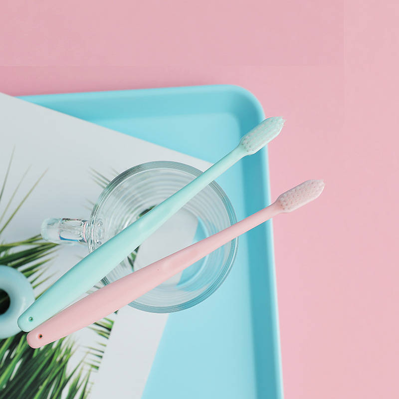 Live-streaming bestsellers: 10-pack Korean macaron ice cream, adult soft-bristled toothbrush, travel and foreign trade wholesale Item Picture