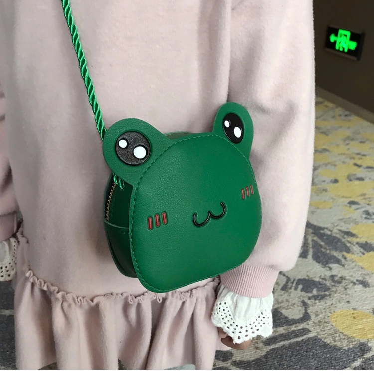 Wholesale customized children's crossbody bags, baby coin purifiers, cute princess single-shoulder bags, and mini decorative small bags for girls Application Scenario