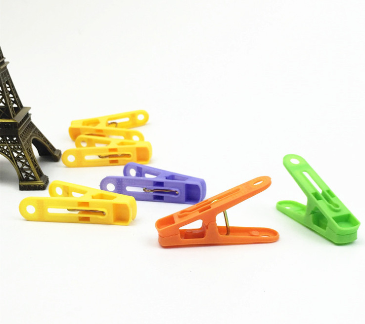 Modern, simple and universal metal daily necessities, white clothes clips, pants clips and storage clips, wholesale from the manufacturer Specification image