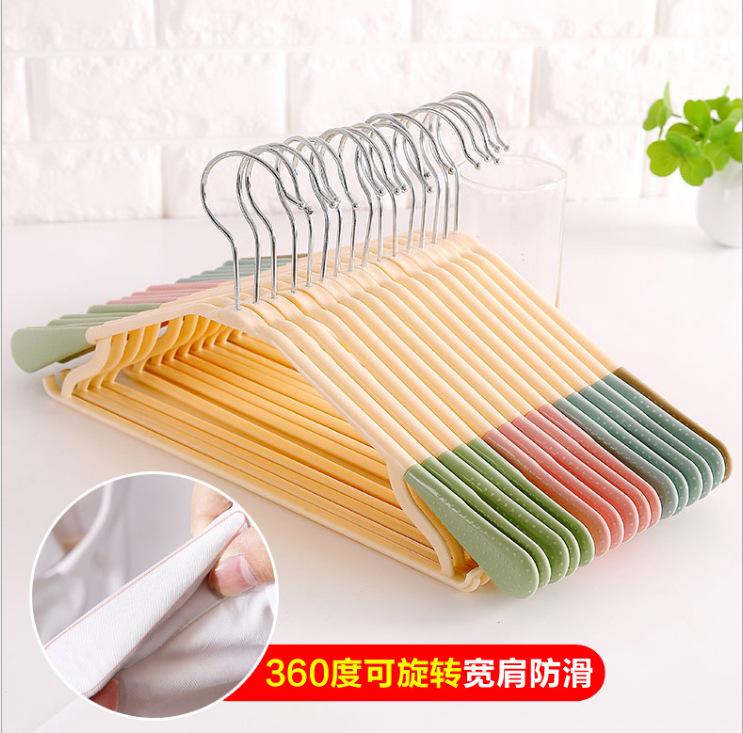 Wholesale of Nordic-style plastic daily necessities pink hangers from the manufacturer Application Scenario