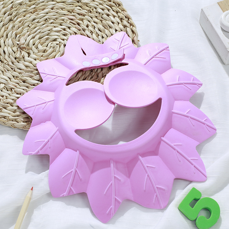 ODM factory infant shampoo caps, baby shampoo caps, children's maple leaf bath caps, waterproof caps, adjustable bath caps Application Scenario