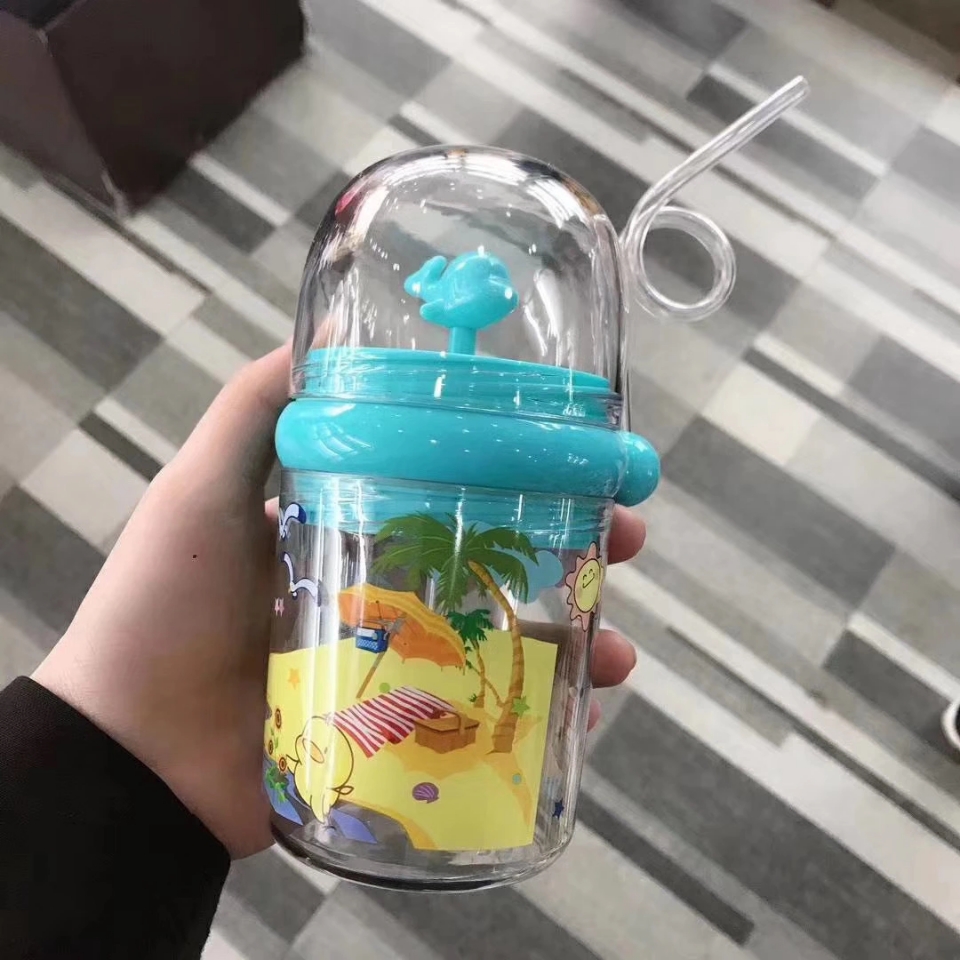 New best-selling whale water spray cup, summer children's plastic straw water cup, durable, cute water bottle for toddlers and students Specification drawing