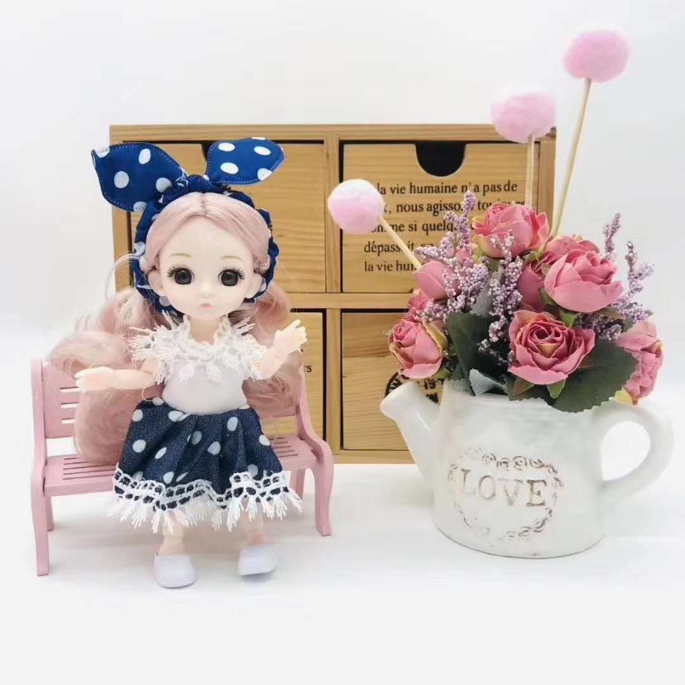 A brand-new 6-inch solid toy with 13 joints for cute girls, a mixed set of eight types, is selling well at the street stall Application Scenario