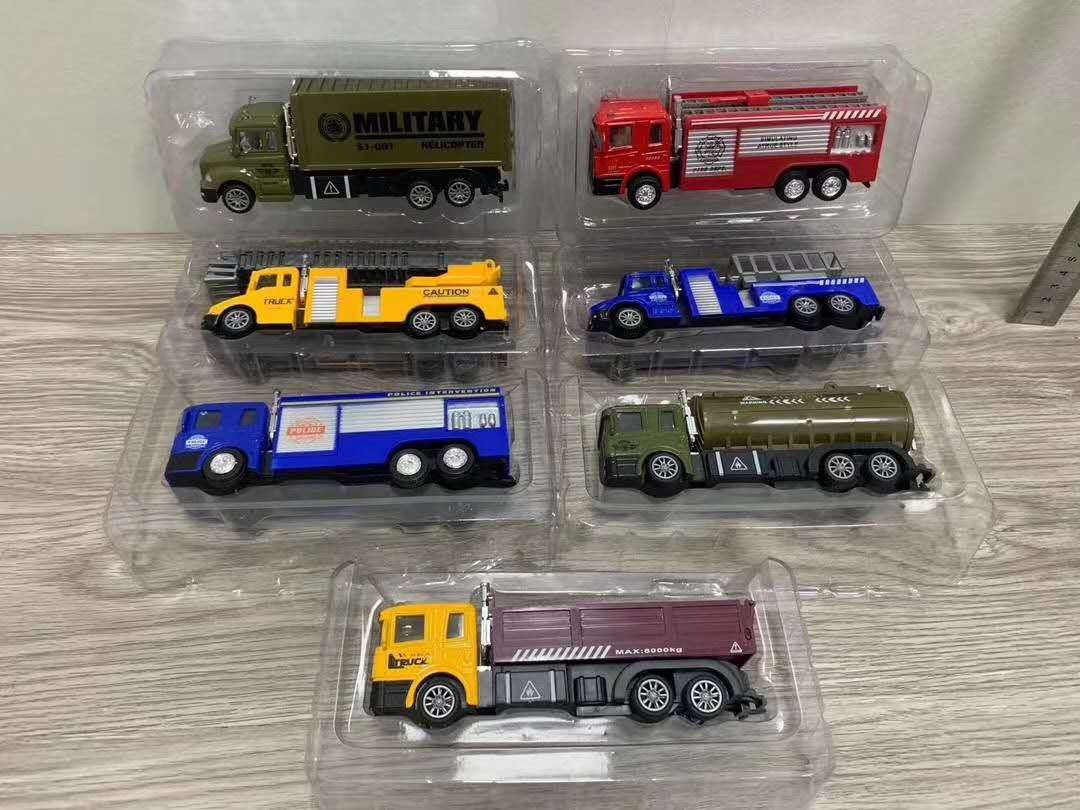 A variety of hot-selling products at street stalls, such as the Huili simulation car model, alloy engineering vehicle, military vehicle, and fire engine, are mixed in multiple colors Specification drawing