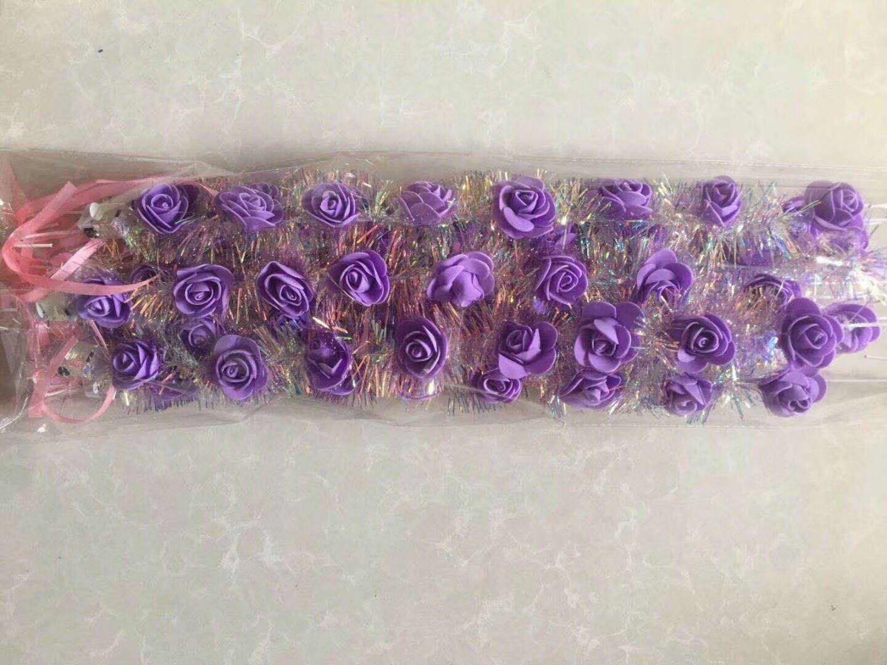 New product group purchase bestseller, street stall hot sale, 10-lamp 10-flower foam style, seven-color single-color, customizable luminous garland wholesale Application Scenario
