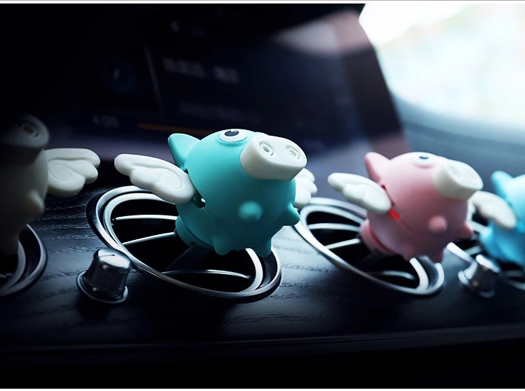 Cartoon little pig perfume bottle decoration accessories, Douyin creative car car perfume, aromatherapy, air conditioner air outlet, pig details Picture