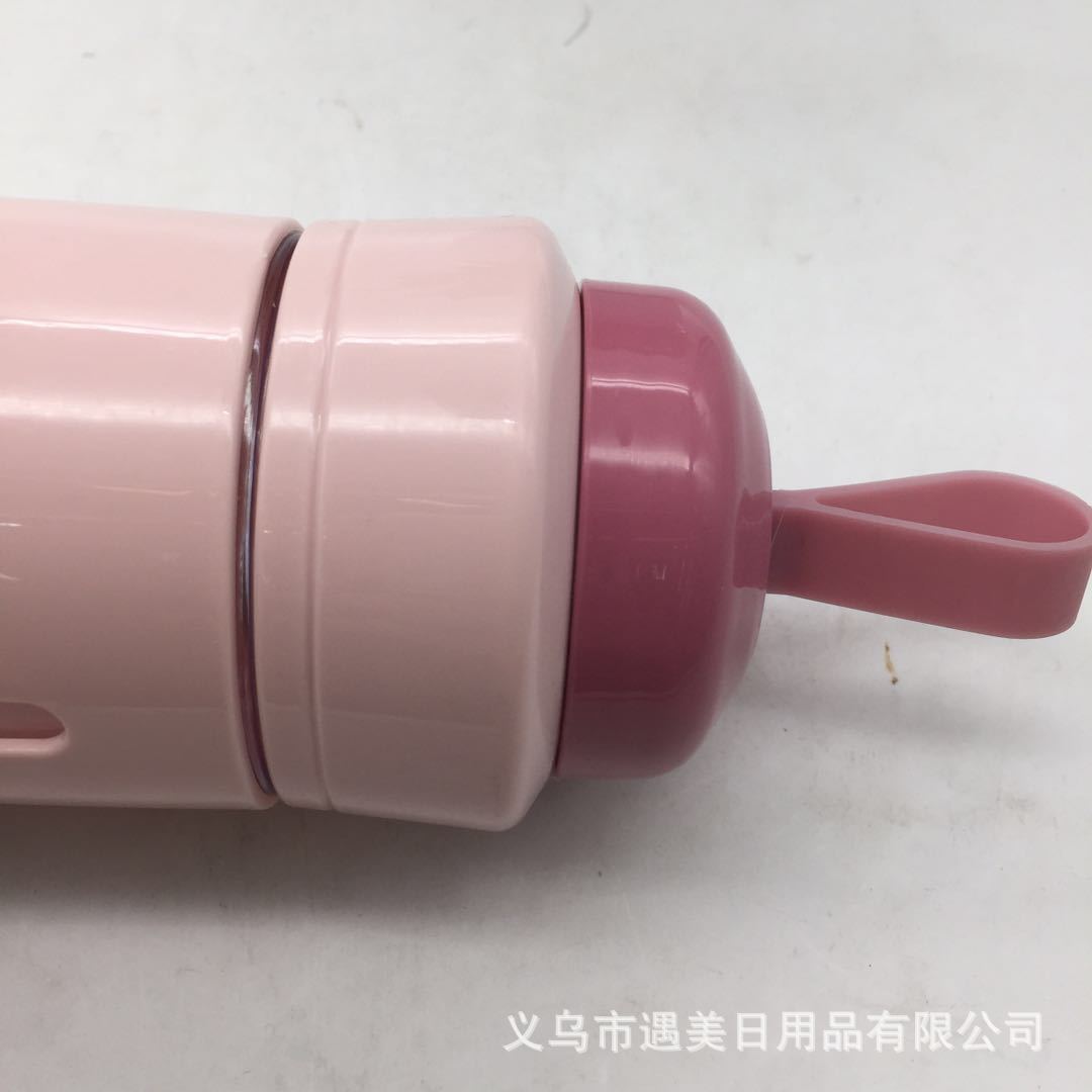 Moda taza de agua de plástico mujer entonces llevar pajita estudiante deportes al aire libre fitness kettle tazas fabricantes al por mayor Item Picture